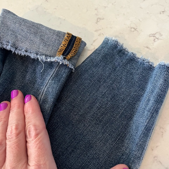 GOOD AMERICAN Size 2 Good Legs Crop - Picture 6 of 6